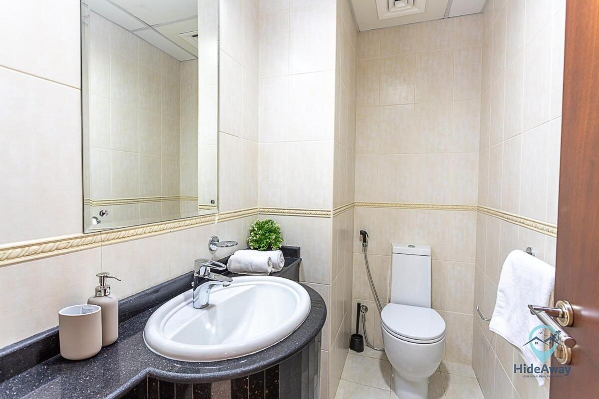 Apartment 1br Charming Modern 5min To Marina Dubai